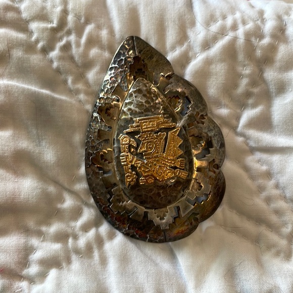 Peruvian Silver & gold broach - Picture 2 of 12